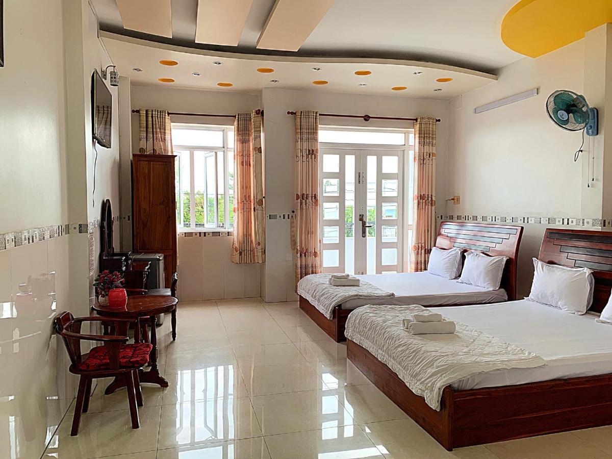 Ngoc May Guesthouse Чау-Док Экстерьер фото