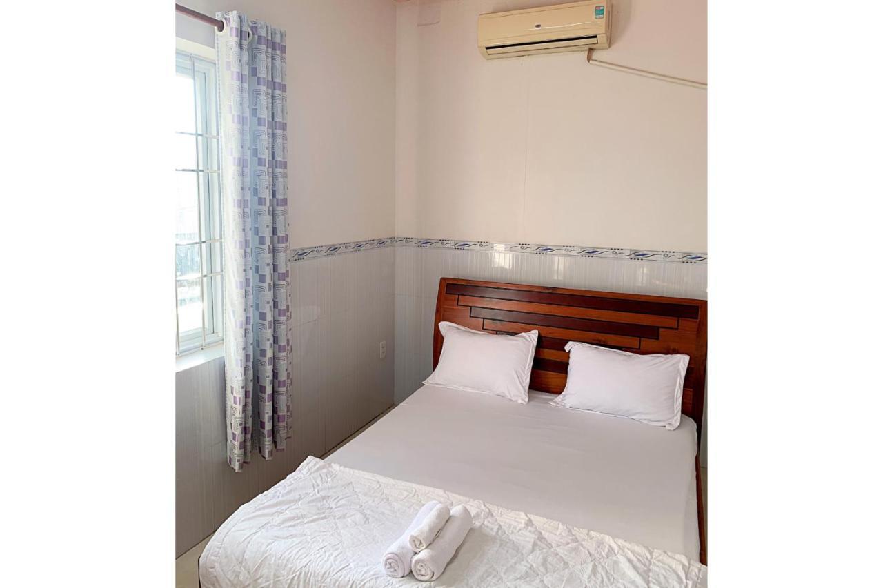 Ngoc May Guesthouse Чау-Док Экстерьер фото