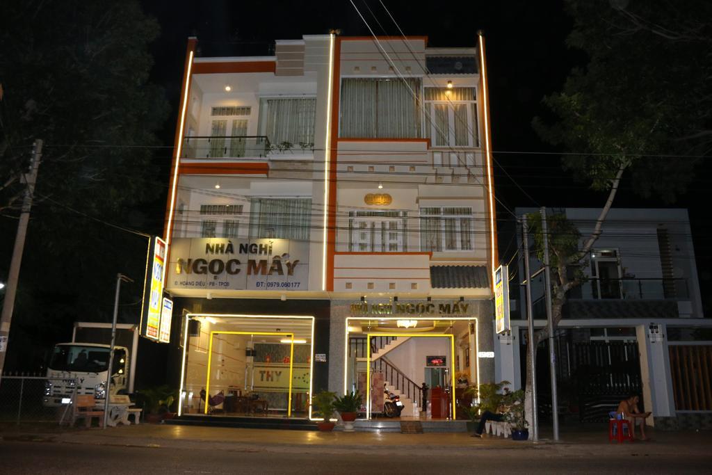 Ngoc May Guesthouse Чау-Док Экстерьер фото