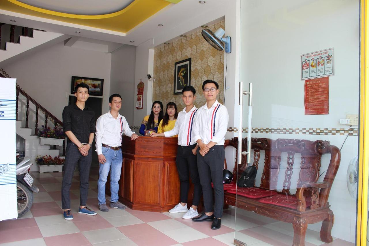 Ngoc May Guesthouse Чау-Док Экстерьер фото