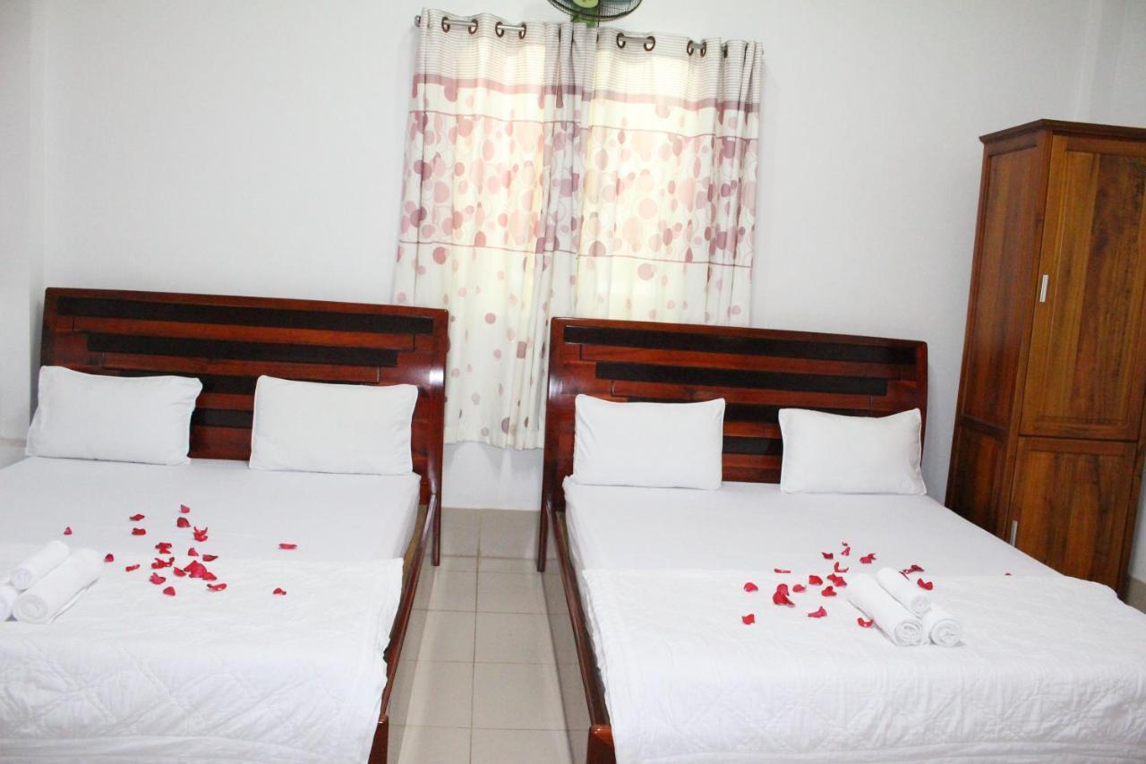 Ngoc May Guesthouse Чау-Док Экстерьер фото