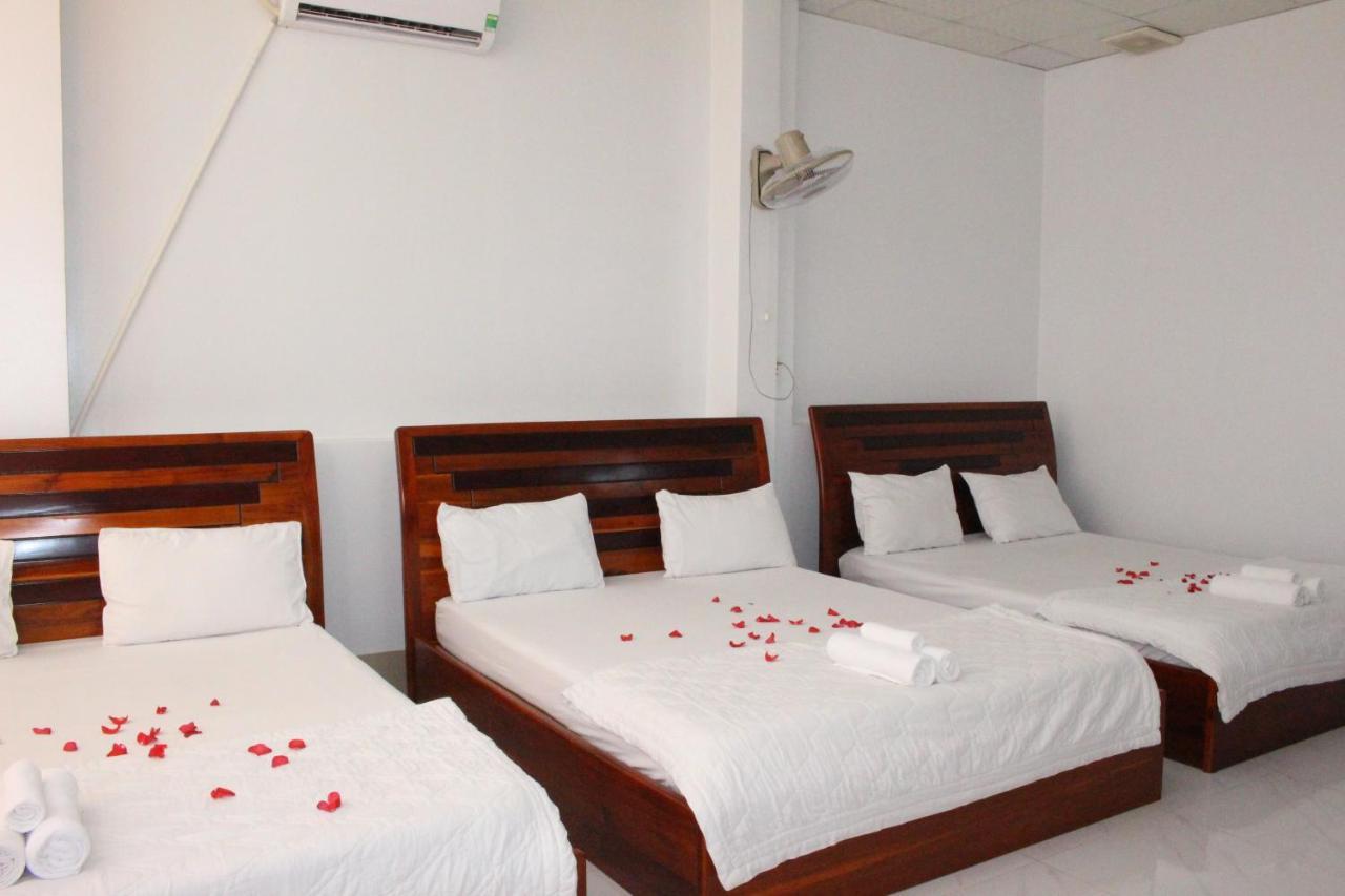 Ngoc May Guesthouse Чау-Док Экстерьер фото